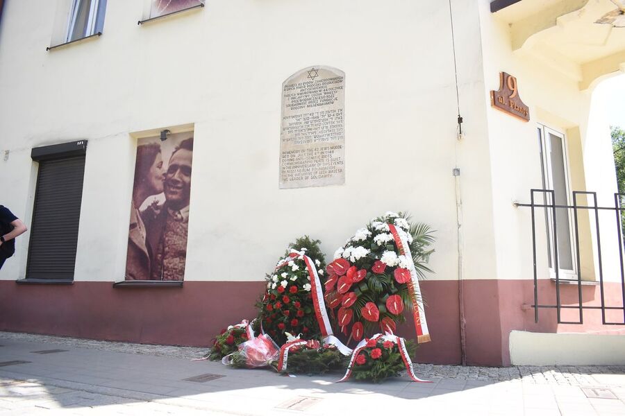 Uroczystość w rocznicę pogromu kieleckiego. Fot. Dariusz Skrzyniarz (IPN)