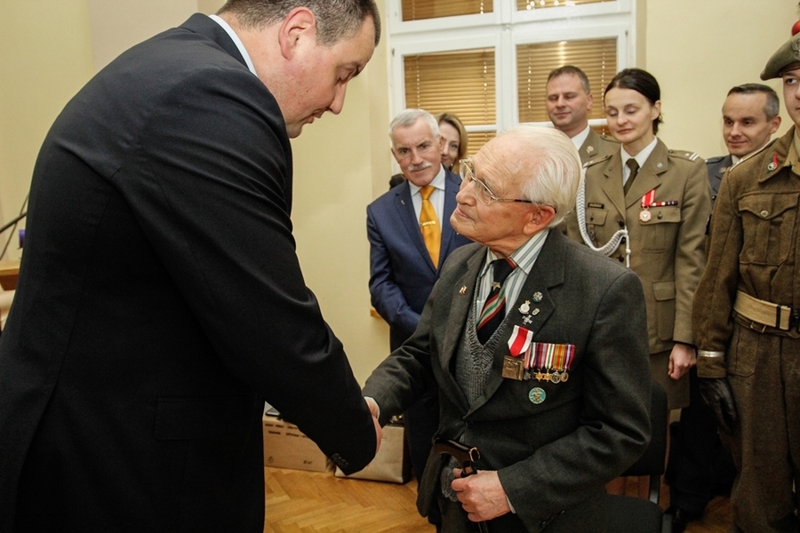 Wręczenie nagrody „Świadek Historii” prof. Wojciechowi Narębskiemu - Kraków, 20 grudnia 2016