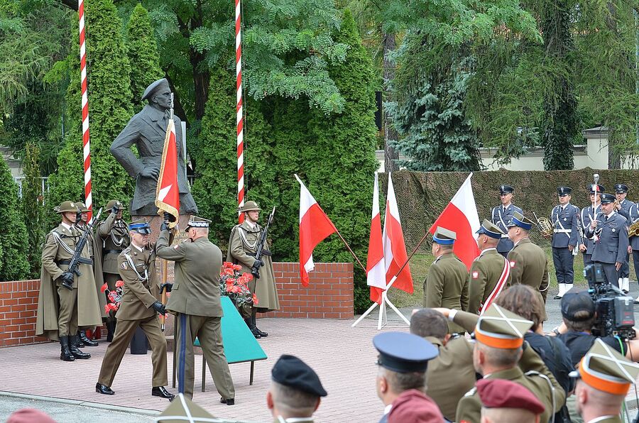 130. rocznica urodzin gen. Andersa. Uroczystości w Krakowie. Fot. Janusz Ślęzak (IPN)