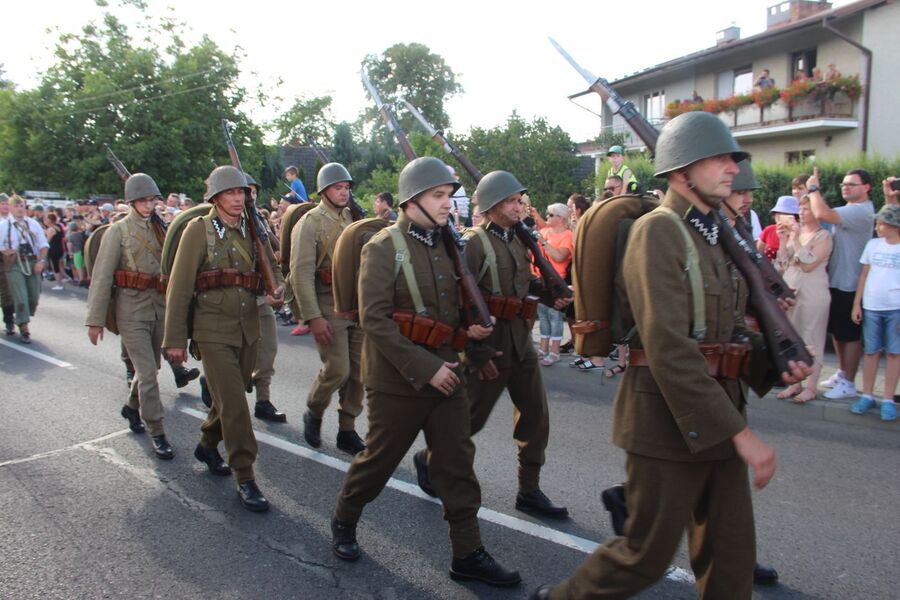 Piknik historyczny w Woli Rzędzińskiej. Fot. Michał Masłowski (IPN)