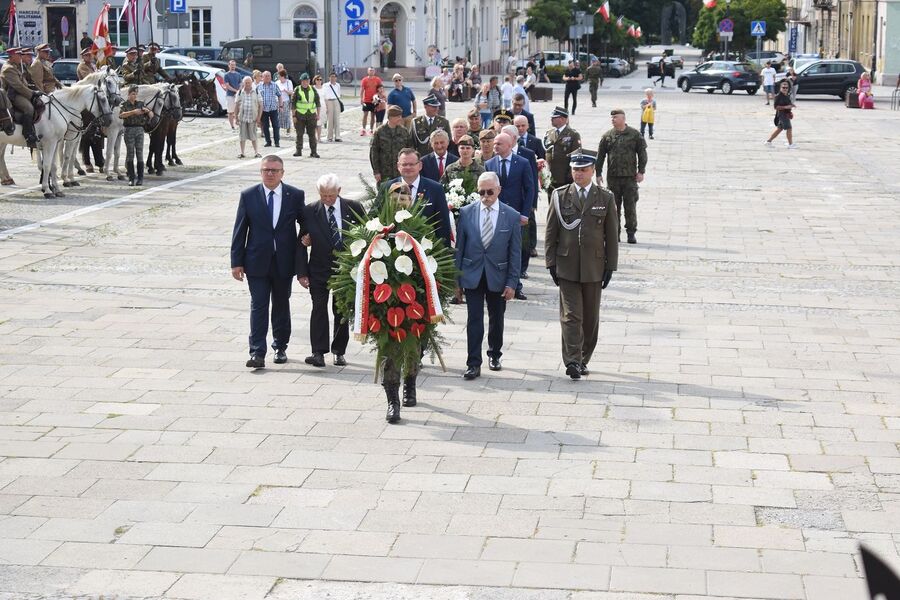 W Kielcach zakończył się LVII Marsz Szlakiem I Kompanii Kadrowej. Fot. Dariusz Skrzyniarz (IPN)