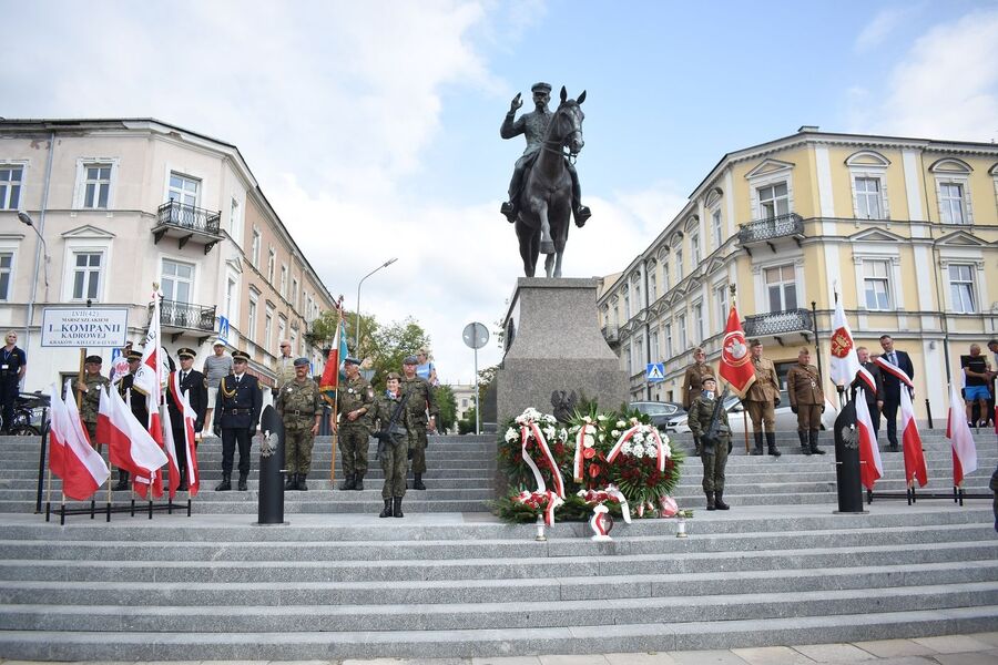 W Kielcach zakończył się LVII Marsz Szlakiem I Kompanii Kadrowej. Fot. Dariusz Skrzyniarz (IPN)