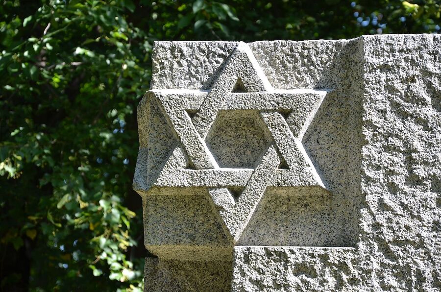 W Wieliczce uczczono pamięć Żydów – ofiar niemieckiej Akcji Reinhardt. Fot. Janusz Ślęzak (IPN)