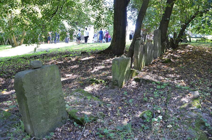 W Wieliczce uczczono pamięć Żydów – ofiar niemieckiej Akcji Reinhardt. Fot. Janusz Ślęzak (IPN)