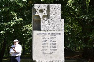 W Wieliczce uczczono pamięć Żydów – ofiar niemieckiej Akcji Reinhardt. Fot. Janusz Ślęzak (IPN)