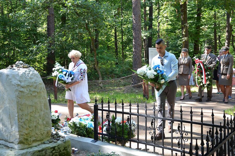 W Niepołomicach uczczono pamięć Żydów – ofiar niemieckiej Akcji Reinhardt. Fot. Janusz Ślęzak (IPN)