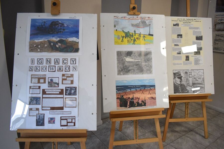 Wystawa prac o westerplatczykach. Fot. Dariusz Skrzyniarz (IPN)
