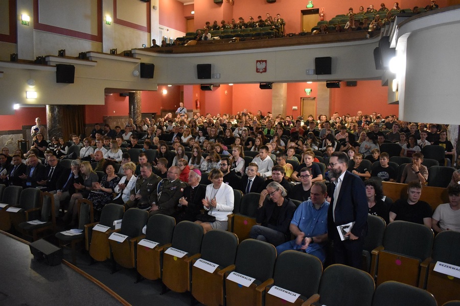 Premierowy pokaz filmu pt. „Kieleckie Westerplatte”. Fot. Dariusz Skrzyniarz (IPN)