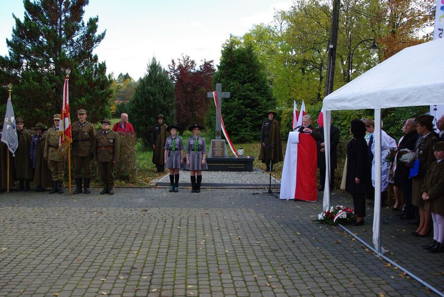 W Rabce-Zdroju odsłonięto pomnik legionistów. Fot. Jakub Ryba (IPN)