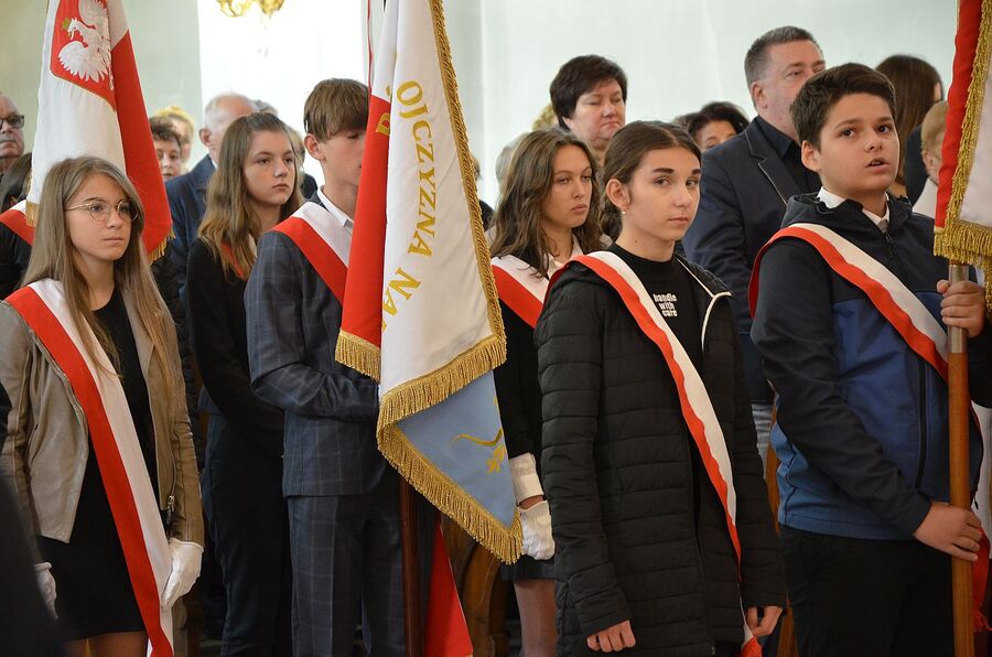 W Rzezawie upamiętniono żołnierza NOW/AK Władysława Gałkę. Fot. Janusz Ślęzak (IPN)