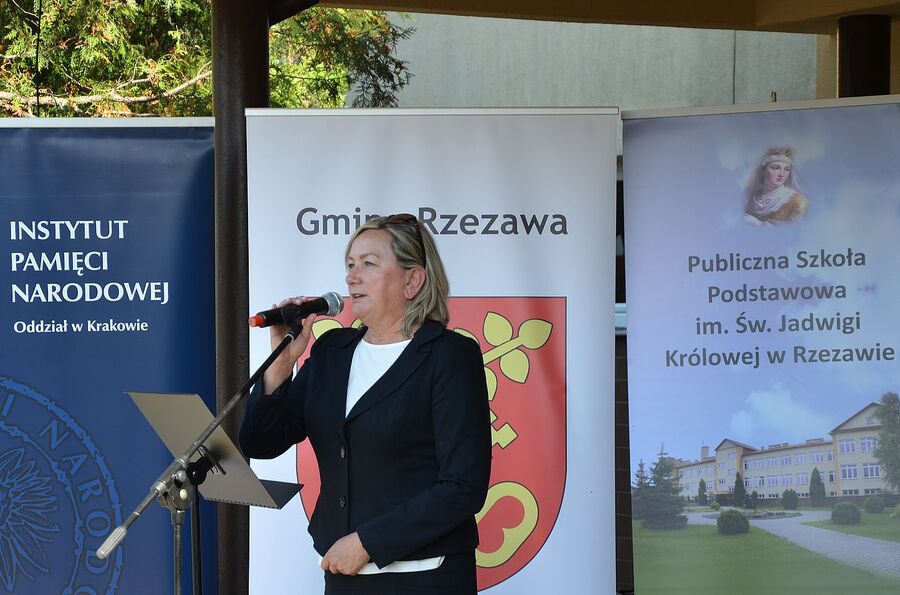 W Rzezawie upamiętniono żołnierza NOW/AK Władysława Gałkę. Fot. Janusz Ślęzak (IPN)