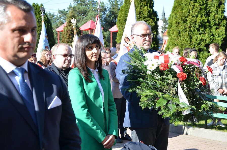 W Rzezawie upamiętniono żołnierza NOW/AK Władysława Gałkę. Fot. Janusz Ślęzak (IPN)