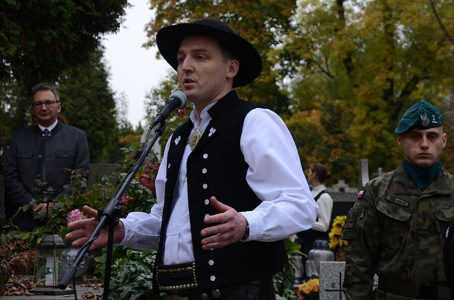 Uroczystości w 80. rocznicę śmierci Józefy Machay-Mikowej. Fot. Janusz Ślęzak (IPN)