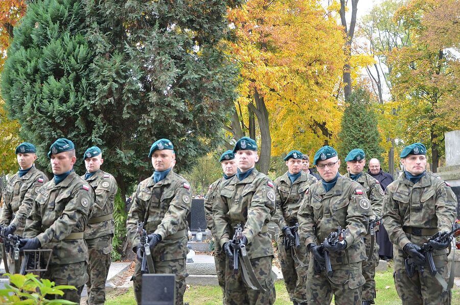 Uroczystości w 80. rocznicę śmierci Józefy Machay-Mikowej. Fot. Janusz Ślęzak (IPN)