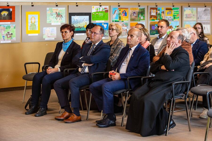 Wystawa „Szlaki Nadziei. Odyseja wolności” w Podegrodziu. Fot. Piotr Droździk, Muzeum Okręgowe w Nowym Sączu