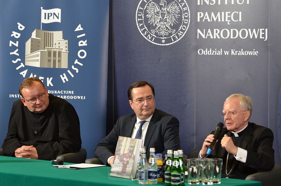 Dyskusja o książce „Defensor Ecclesiae. Arcybiskup Antoni Baraniak (1904-1977)”. Fot. Janusz Ślęzak (IPN)