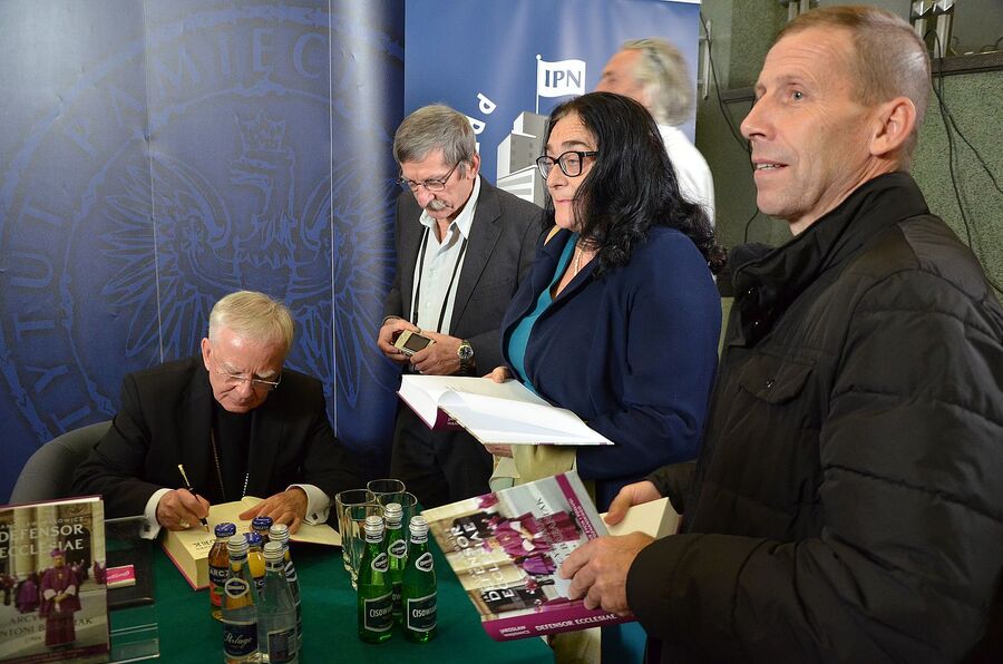 Dyskusja o książce „Defensor Ecclesiae. Arcybiskup Antoni Baraniak (1904-1977)”. Fot. Janusz Ślęzak (IPN)