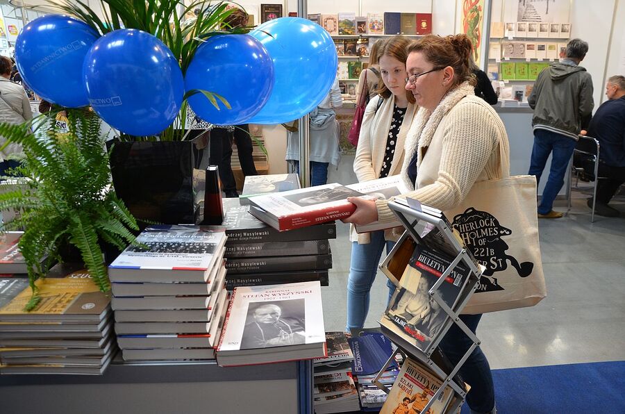Wydawnictwo IPN na Targach Książki w Krakowie. Fot. Janusz Ślęzak (IPN)