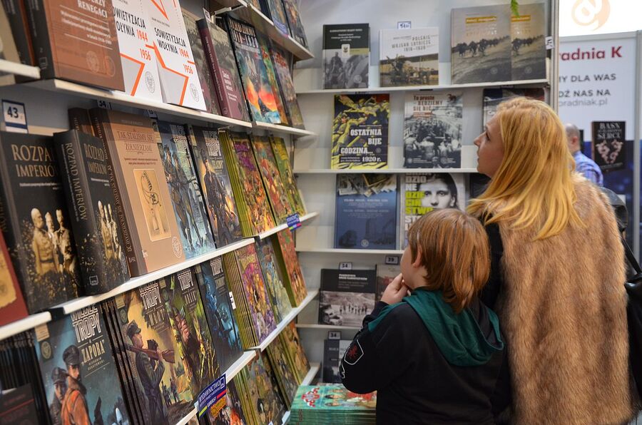 Wydawnictwo IPN na Targach Książki w Krakowie. Fot. Janusz Ślęzak (IPN)
