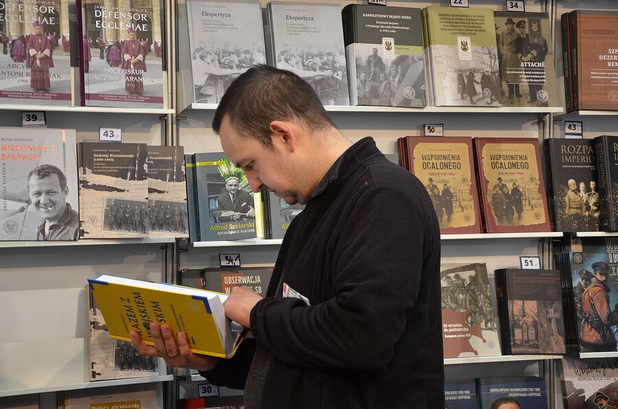 Wydawnictwo IPN na Targach Książki w Krakowie. Fot. Janusz Ślęzak (IPN)