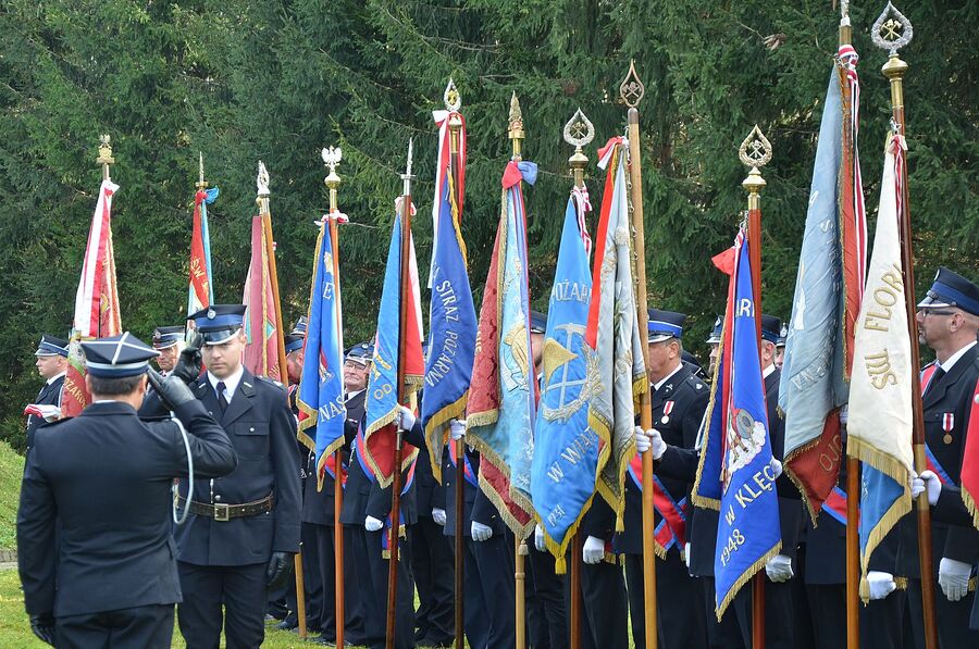 Święto Niepodległości w Pierzchowie i Niegowici. Fot. Janusz Ślęzak (IPN)