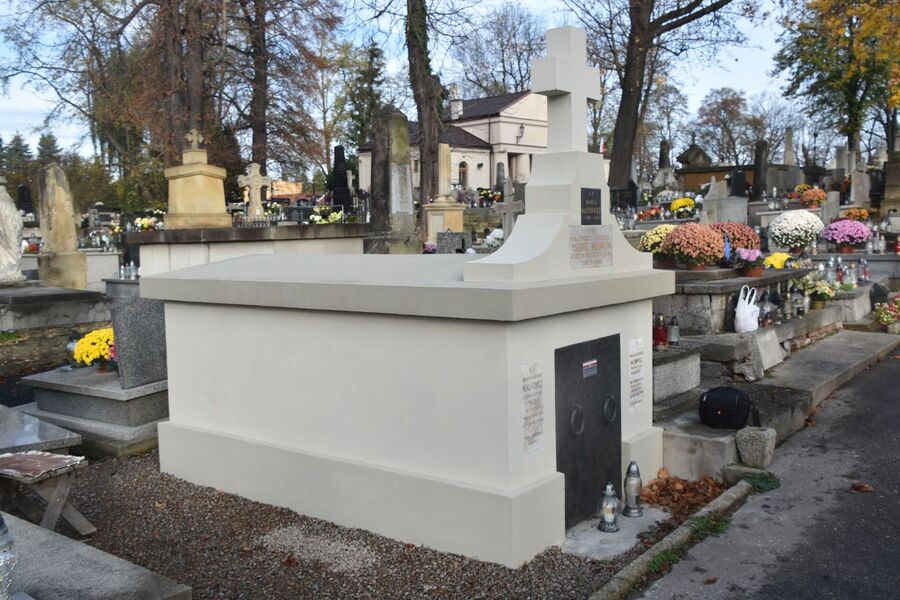 Uroczystość przy grobie braci Machowiczów w Wieliczce