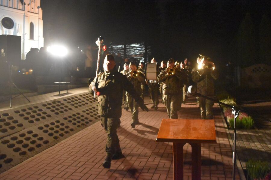 Uroczystość poświęcenia nowego nagrobka Bolesława Zmysły