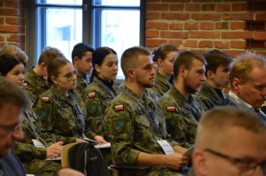 Kraków. Konferencja w 81. rocznicę śmierci marsz. Edwarda Śmigłego-Rydza. Fot. Janusz Ślęzak (IPN)