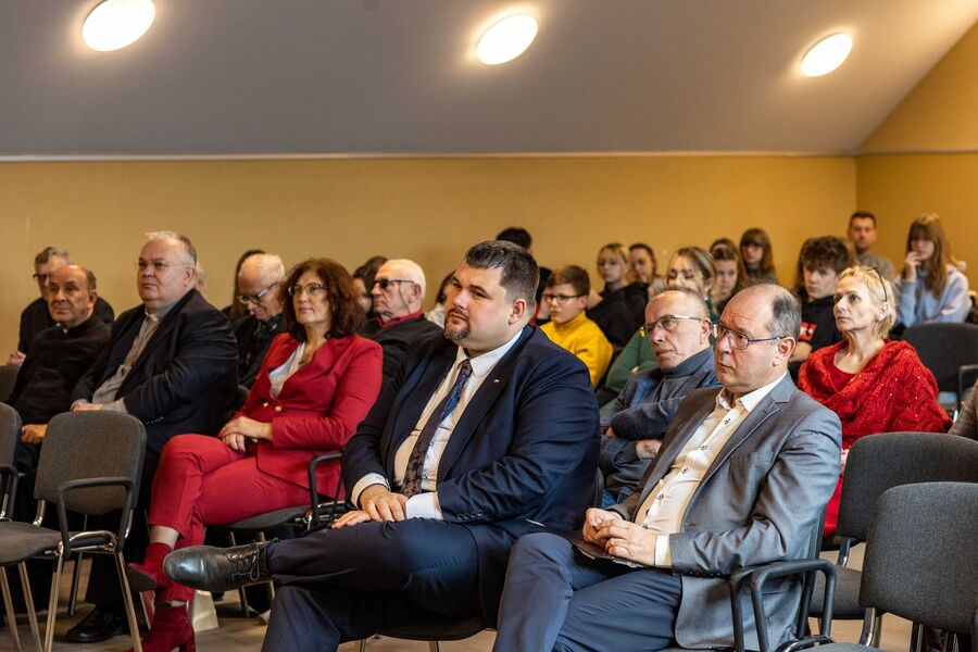 Podegrodzie. Dyskusja o stanie wojennym. Fot. Muzeum Okręgowe w Nowym Sączu