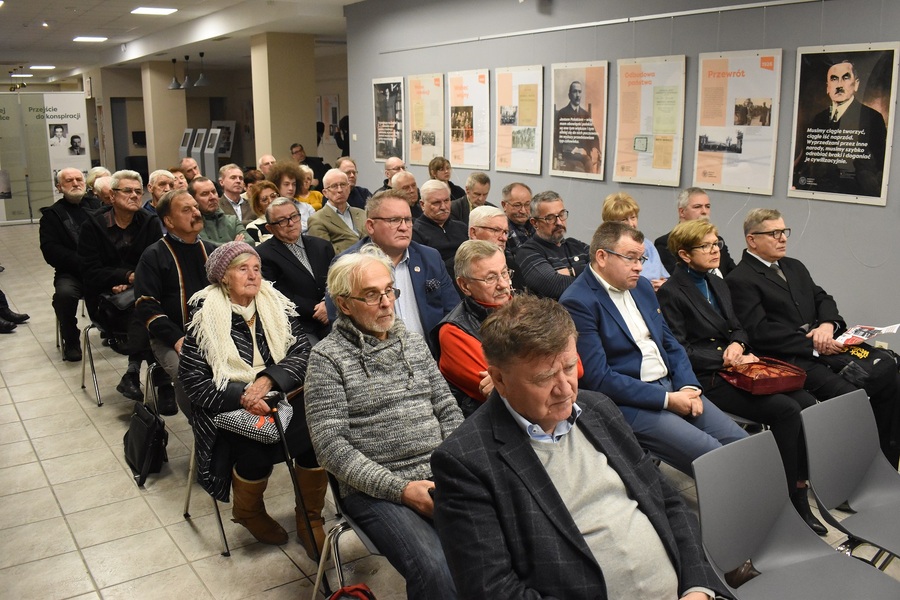 Czy SB rozpracowała „Solidarność”? Dyskusja w Kielcach. Fot. Dariusz Skrzyniarz (IPN)