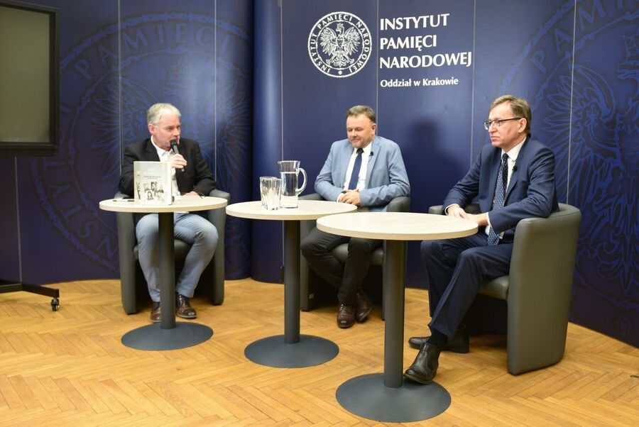 Spotkanie na „Przystanku Historia” IPN w Krakowie poświęcone słownikowi inteligencji polskiej w ZSRS. Fot. Roksana Szczypta-Szczęch