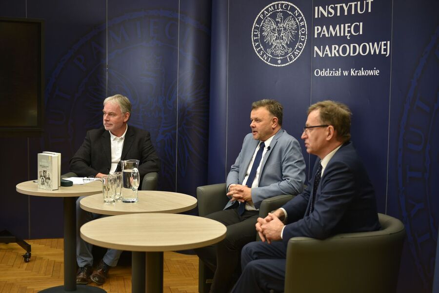 Spotkanie na „Przystanku Historia” IPN w Krakowie poświęcone słownikowi inteligencji polskiej w ZSRS. Fot. Roksana Szczypta-Szczęch