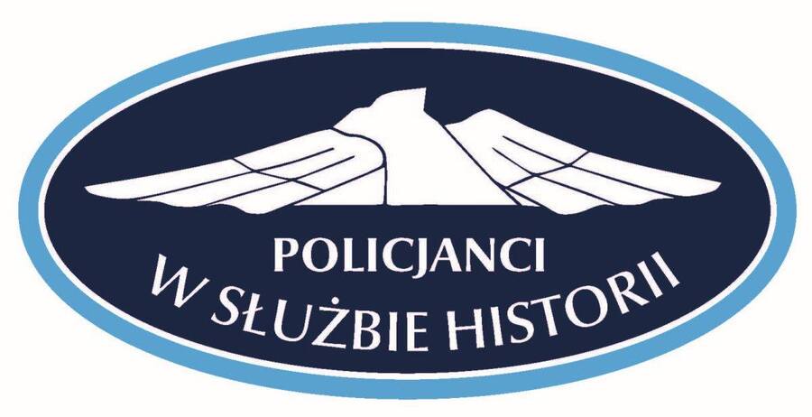 Policjanci w służbie historii