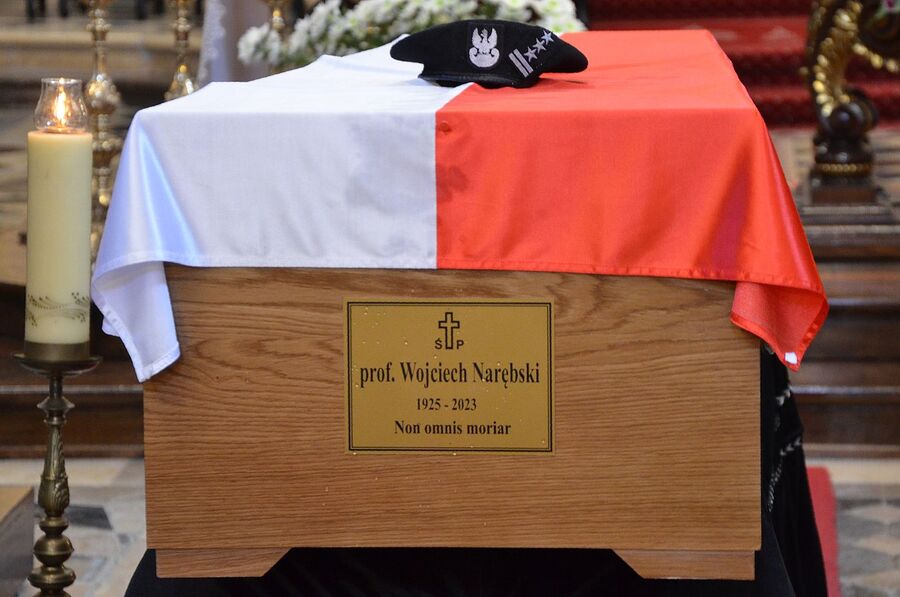 W Krakowie pochowano płk. prof. Wojciecha Narębskiego. Fot. Janusz Ślęzak (IPN)