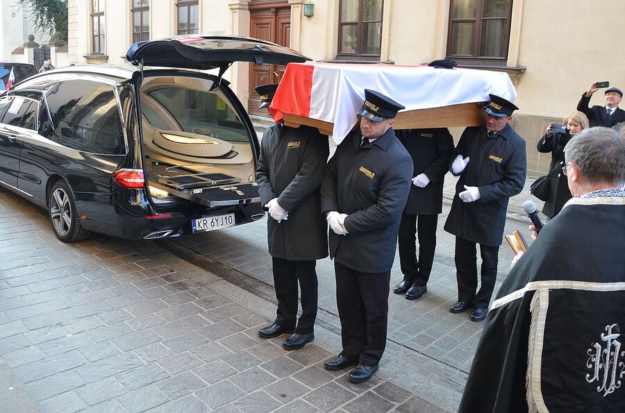 W Krakowie pochowano płk. prof. Wojciecha Narębskiego. Fot. Janusz Ślęzak (IPN)