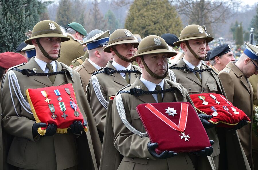 W Krakowie pochowano płk. prof. Wojciecha Narębskiego. Fot. Janusz Ślęzak (IPN)