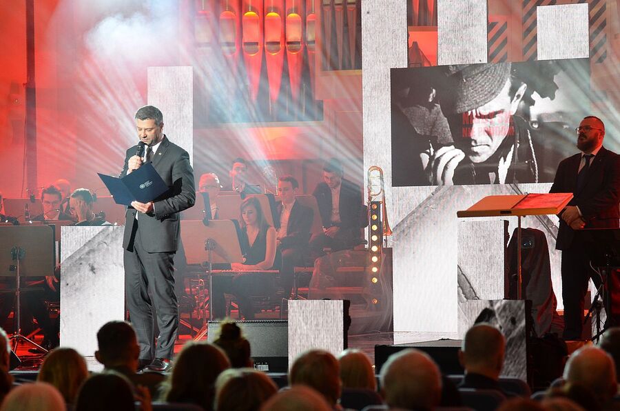 „Zapora. Nigdy się nie poddam”. Koncert w Filharmonii Krakowskiej. Fot. Janusz Ślęzak (IPN)