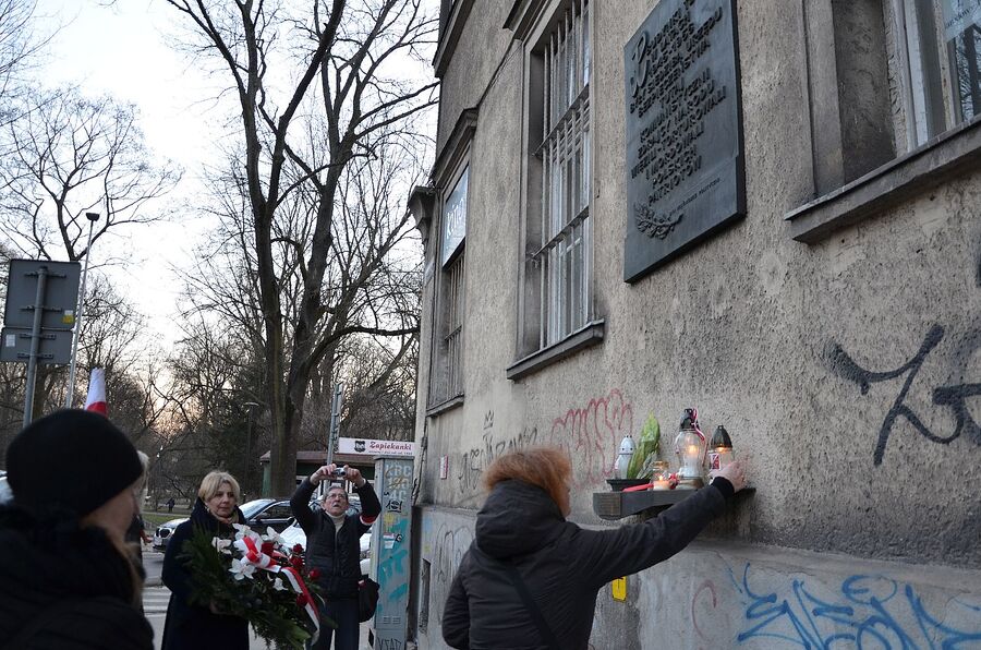 Uroczystość na pl. Inwalidów. Fot. Janusz Ślęzak (IPN)