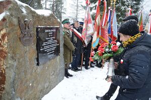 Odsłonięcie pomnika Jana Sałapatka „Orła” w Bogdanówce. Fot. Janusz Ślęzak (IPN)