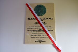 W Luborzycy uczczono pamięć ks. Kazimierza Jancarza. Fot. Żaneta Wierzgacz (IPN)