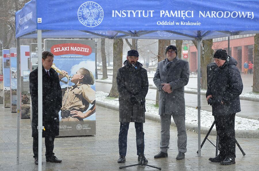 W Krynicy stanęła wystawa „Szlaki Nadziei. Odyseja Wolności”. Fot. Janusz Ślęzak (IPN)