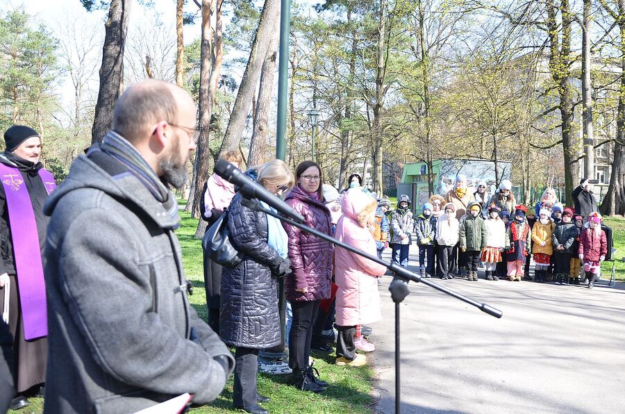 Uroczystość ku czci Zofii Kossak-Szczuckiej. Fot. Janusz Ślęzak (IPN)