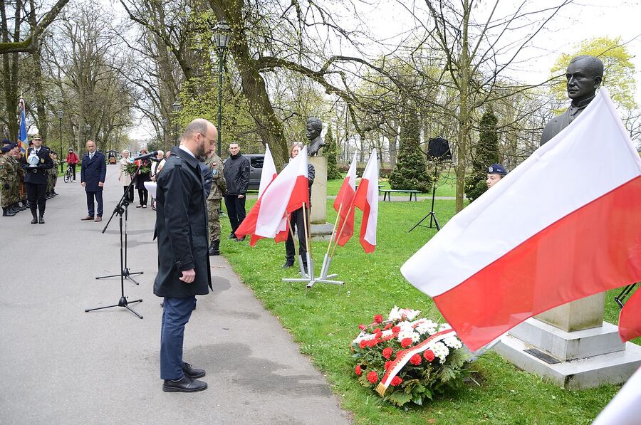 Uroczystość w 150. rocznicę urodzin Wojciecha Korfantego. Fot. Janusz Ślęzak (IPN)