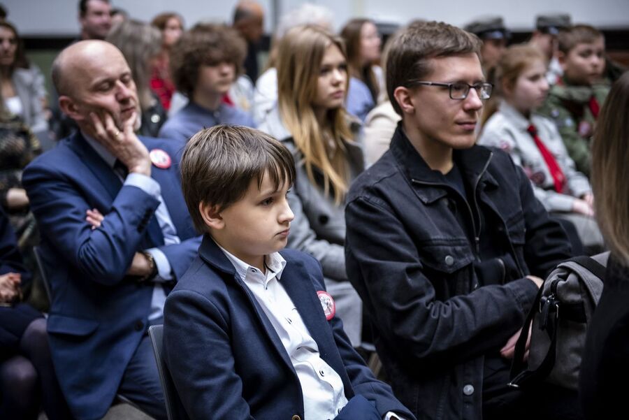 Gala konkursu „Tak jak ptaki na wolności – harcerze w obliczu II wojny światowej”. Fot. Agnieszka Masłowska (IPN)