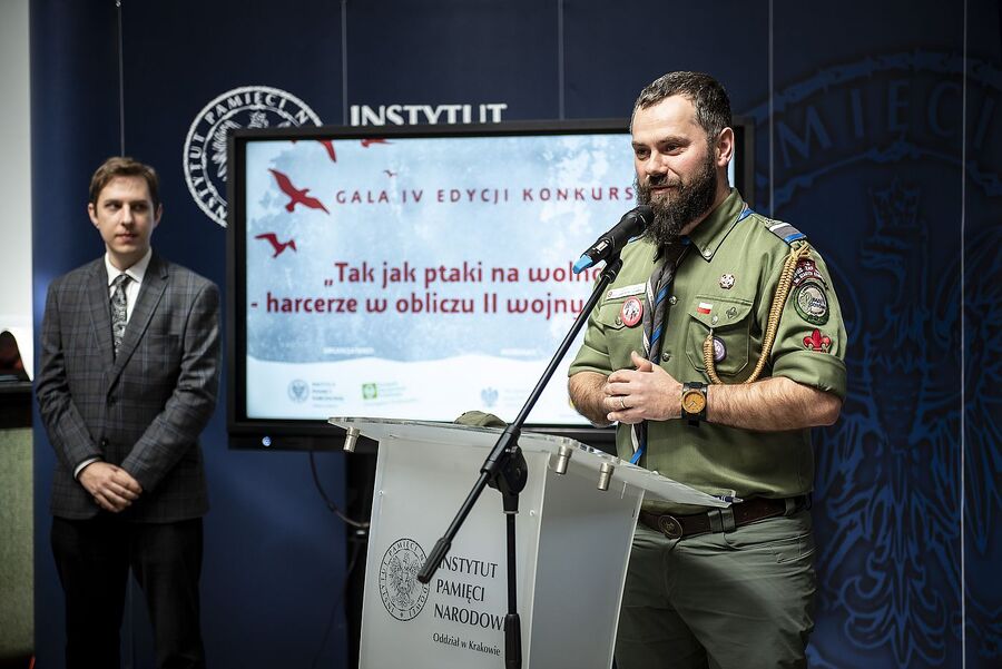 Gala konkursu „Tak jak ptaki na wolności – harcerze w obliczu II wojny światowej”. Fot. Agnieszka Masłowska (IPN)