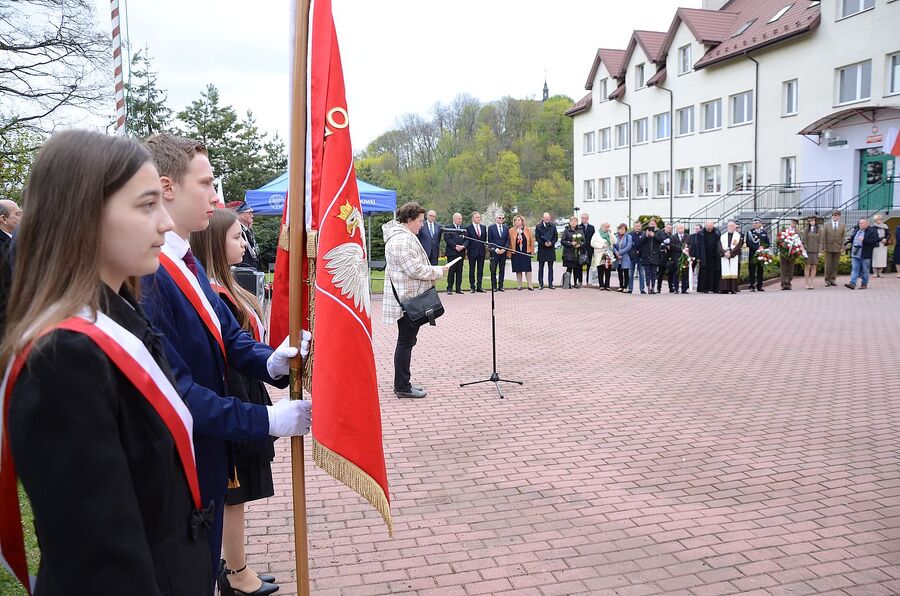 W Luborzycy odsłonięto pomnik ppor. Żywota. Fot. Janusz Ślęzak (IPN)