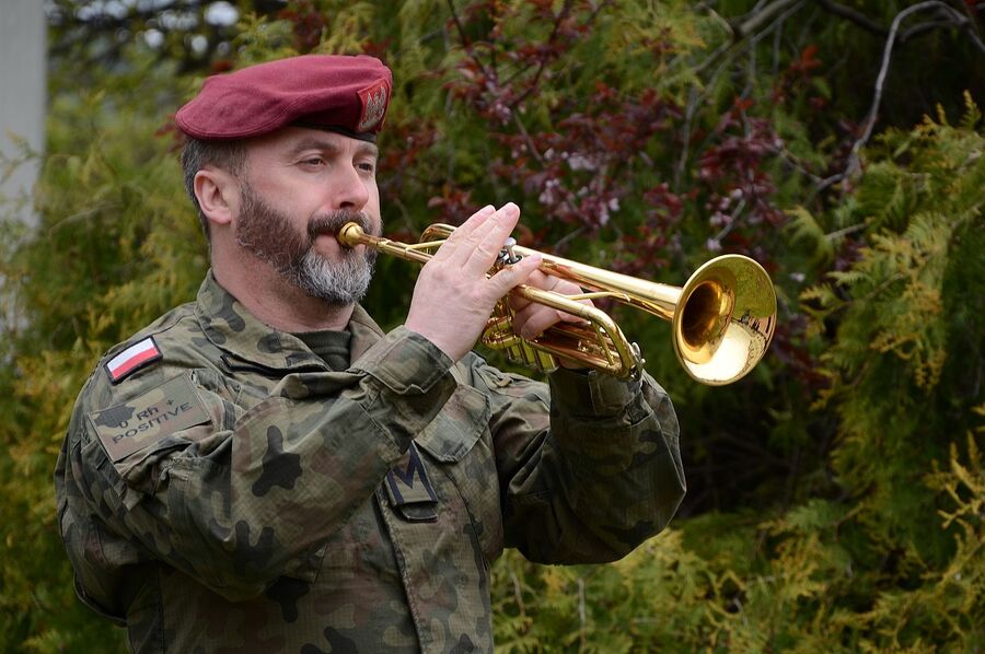 W Luborzycy odsłonięto pomnik ppor. Żywota. Fot. Janusz Ślęzak (IPN)