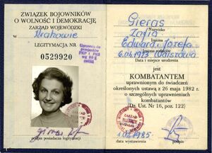 Legitymacja kombatancka Zofii Gieras, wystawiona 1 lutego 1985 r. przez Zarząd Wojewódzki ZBoWiD w Krakowie