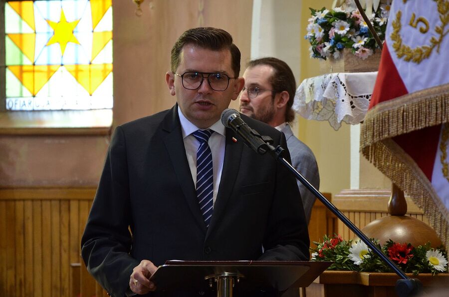 Uroczystości pogrzebowe Jana Sałapatka „Orła”. Fot. Agnieszka Masłowska i Janusz Ślęzak (IPN)