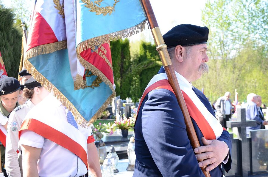 Uroczystości pogrzebowe Jana Sałapatka „Orła”. Fot. Agnieszka Masłowska i Janusz Ślęzak (IPN)